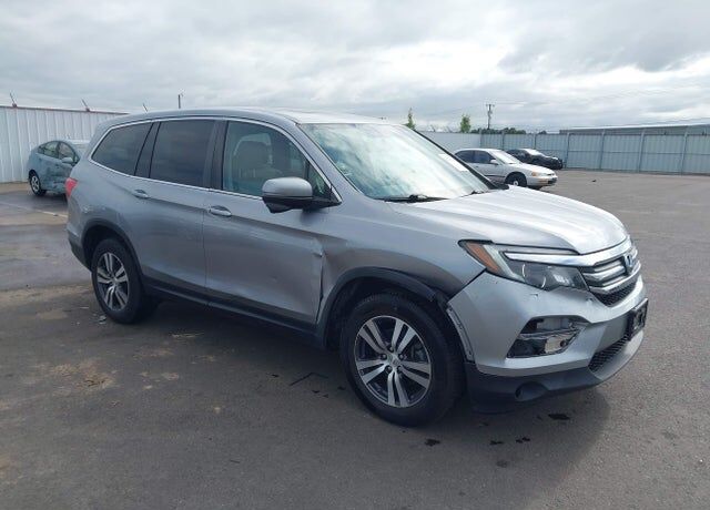 2017 HONDA Pilot