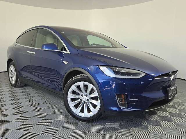 2016 TESLA Model X