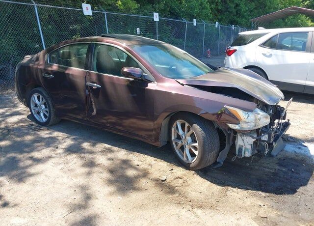 2014 NISSAN Maxima