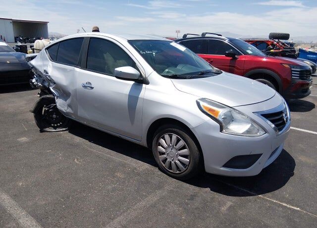 2018 NISSAN Versa