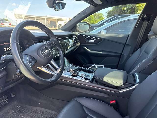 2021 Audi Q8