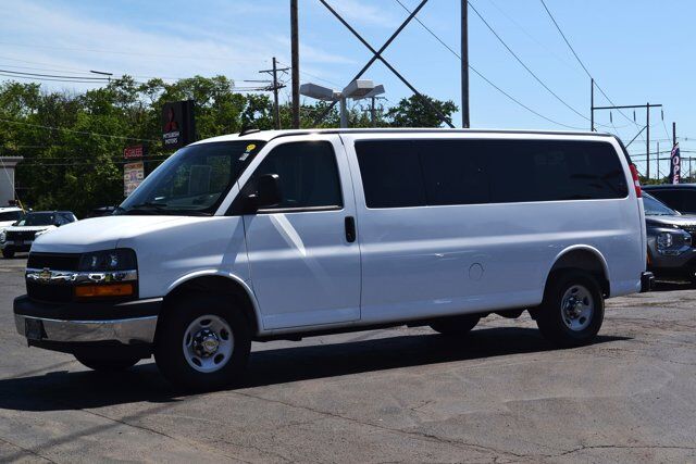 2025 CHEVROLET Express