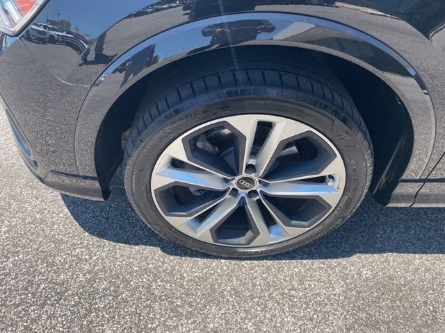 2022 Audi Q3