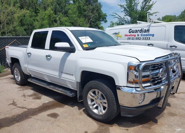 2018 CHEVROLET Silverado