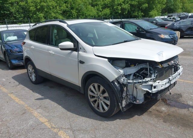 2019 FORD Escape