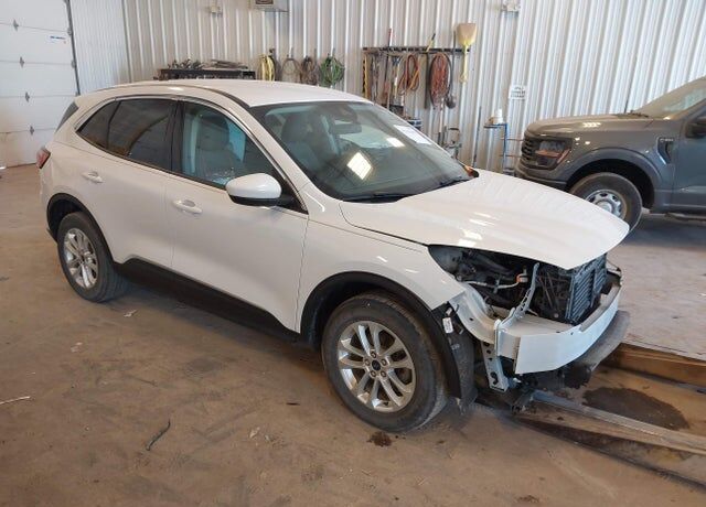 2020 FORD Escape
