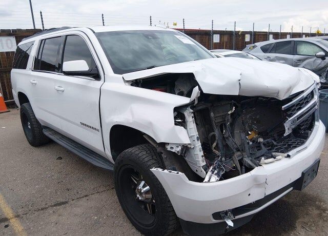 2018 CHEVROLET Suburban
