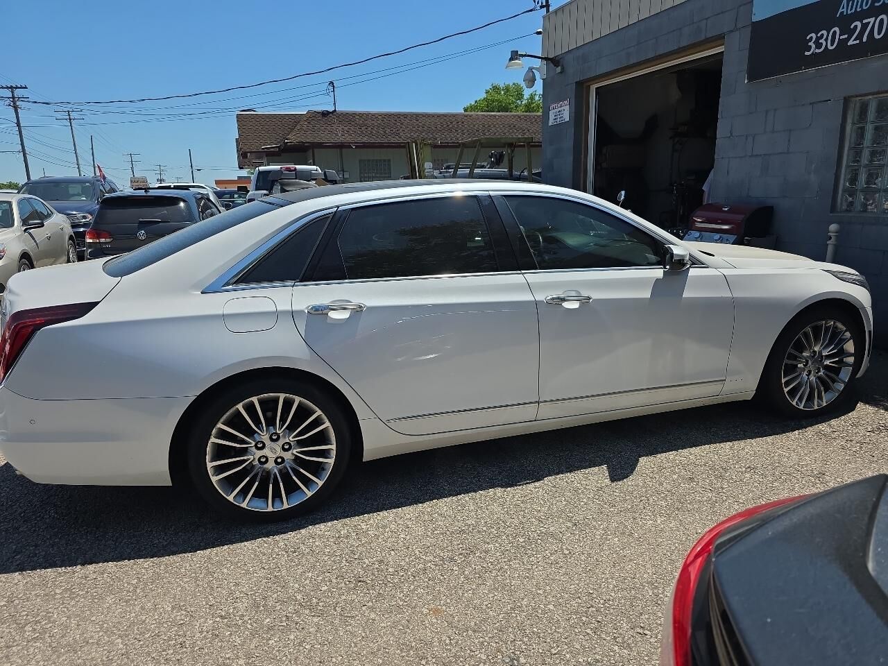 2017 CADILLAC CT6