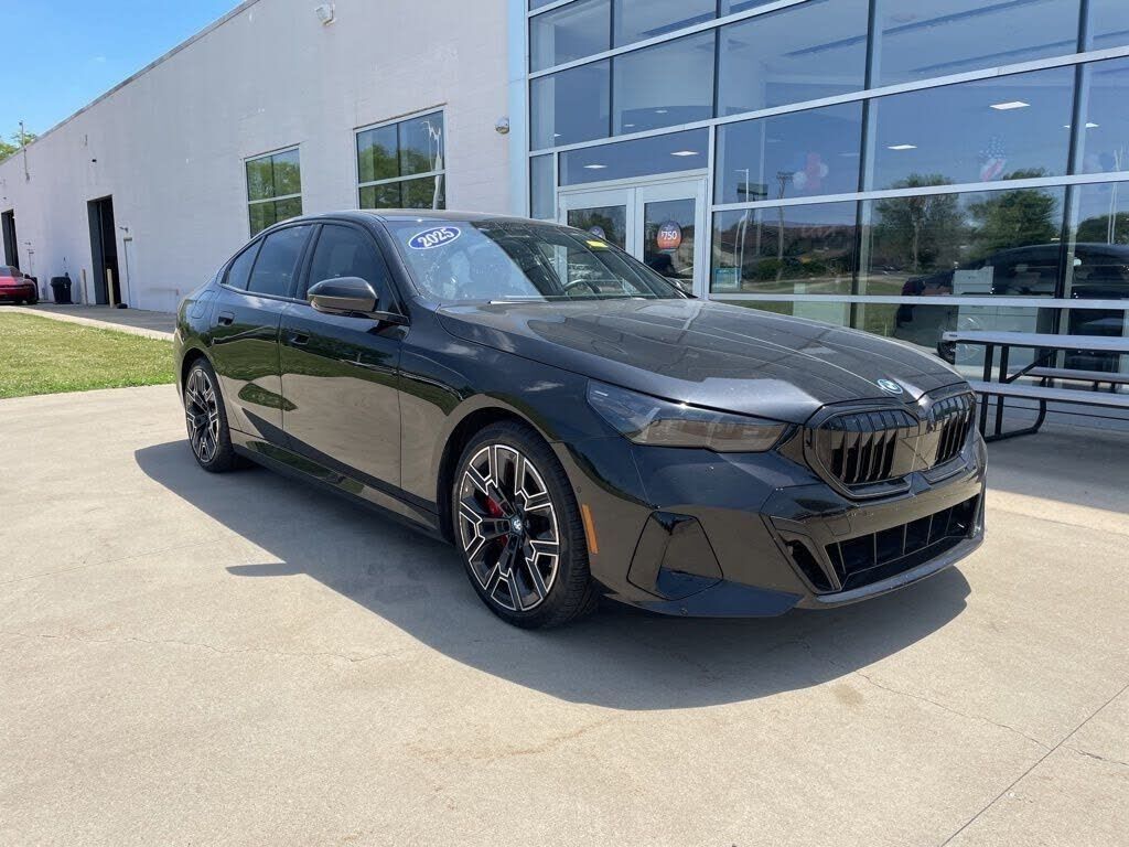 2025 BMW i5