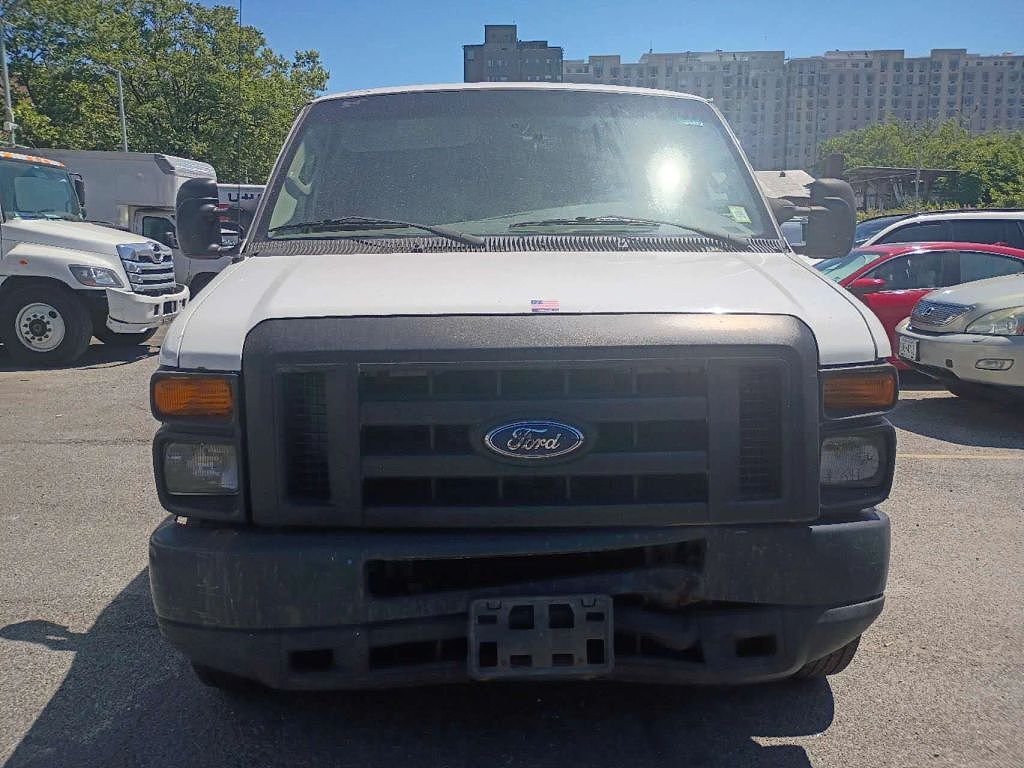 2008 FORD E-250