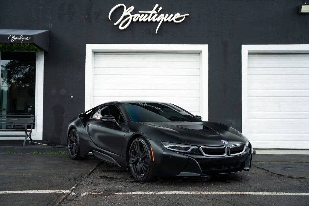 2017 BMW i8