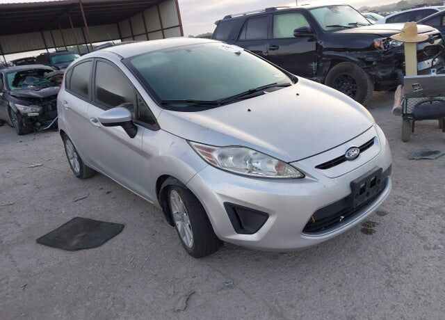 2012 FORD Fiesta