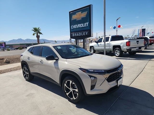 2026 CHEVROLET Trax