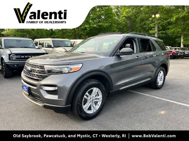 2022 FORD Explorer