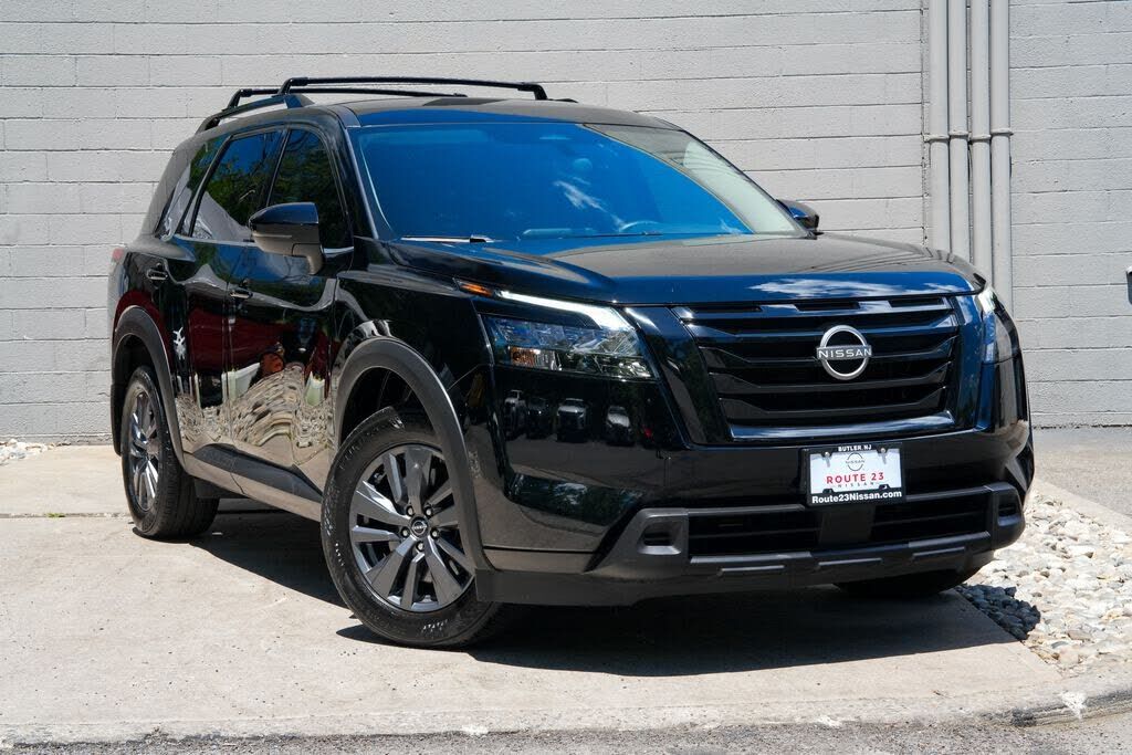 2024 NISSAN Pathfinder