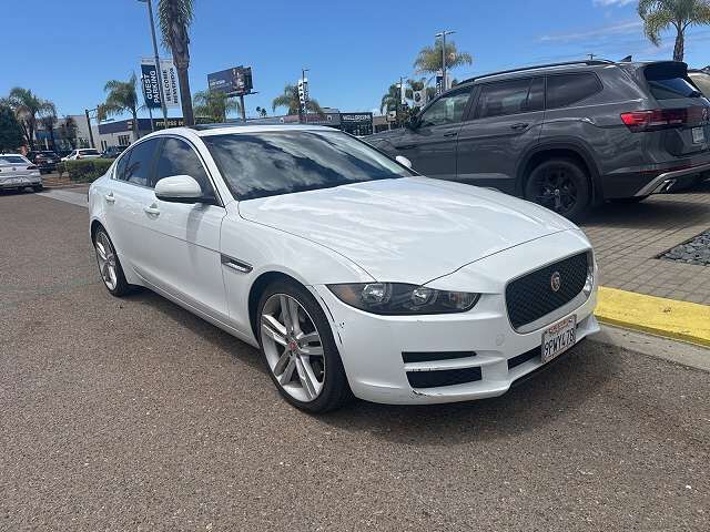 2017 JAGUAR XE