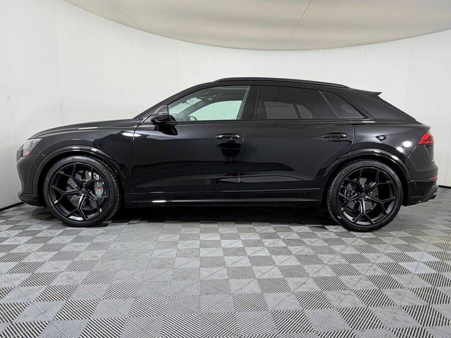 2026 Audi RS Q8