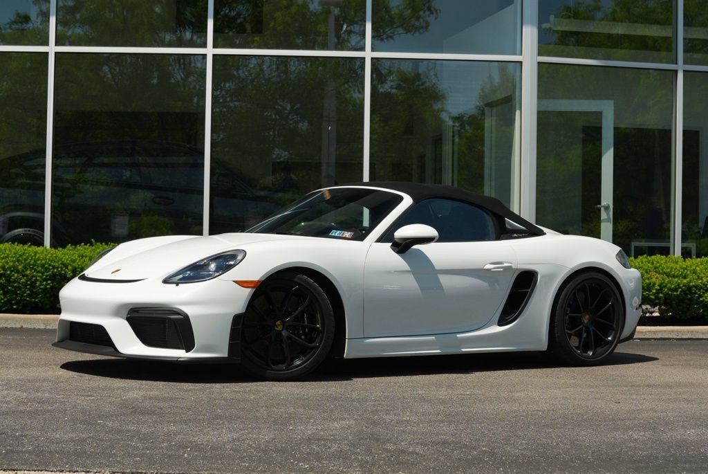 2021 PORSCHE 718