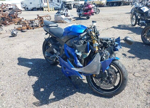 2011 YAMAHA YZF