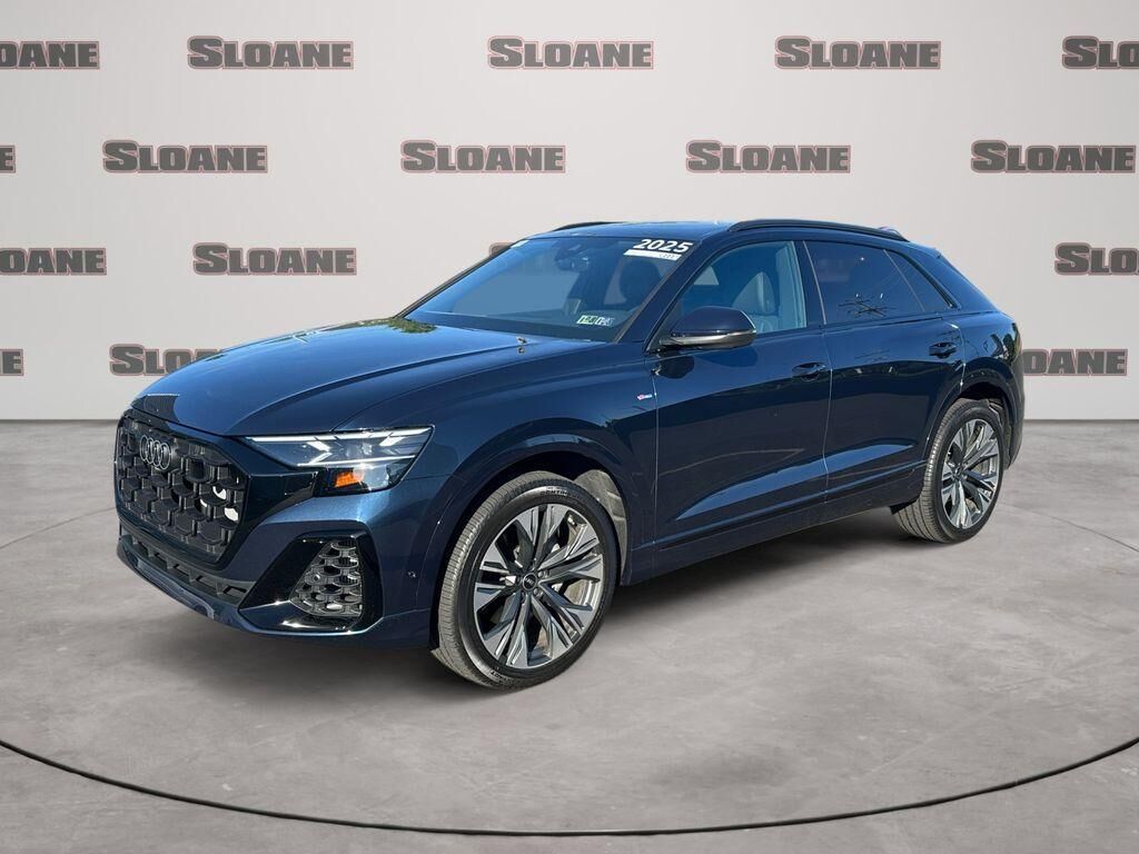 2025 AUDI Q8