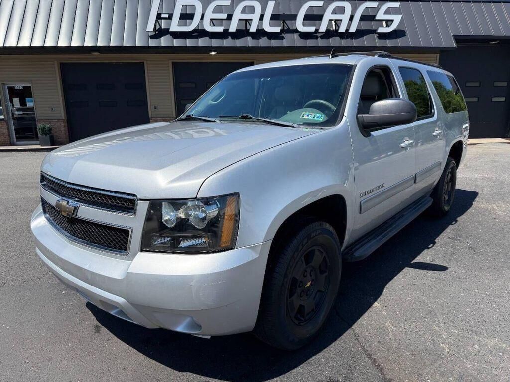 2010 CHEVROLET Suburban