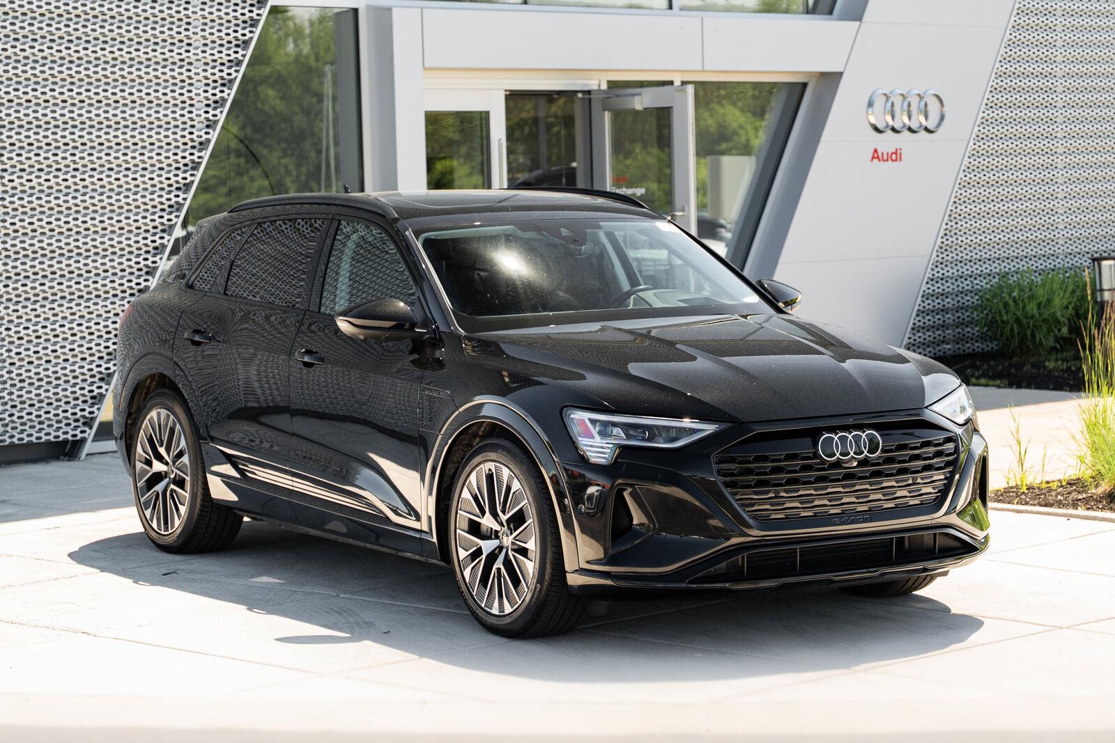 2024 Audi Q8