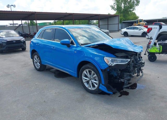 2022 AUDI Q3