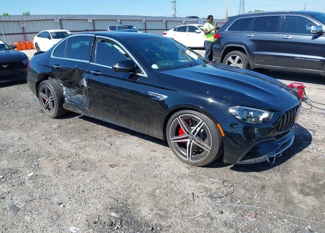 2021 MERCEDES-BENZ E-Class