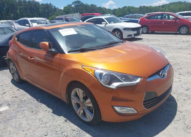 2016 HYUNDAI Veloster