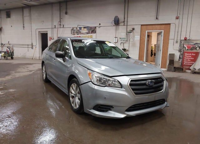 2017 SUBARU Legacy