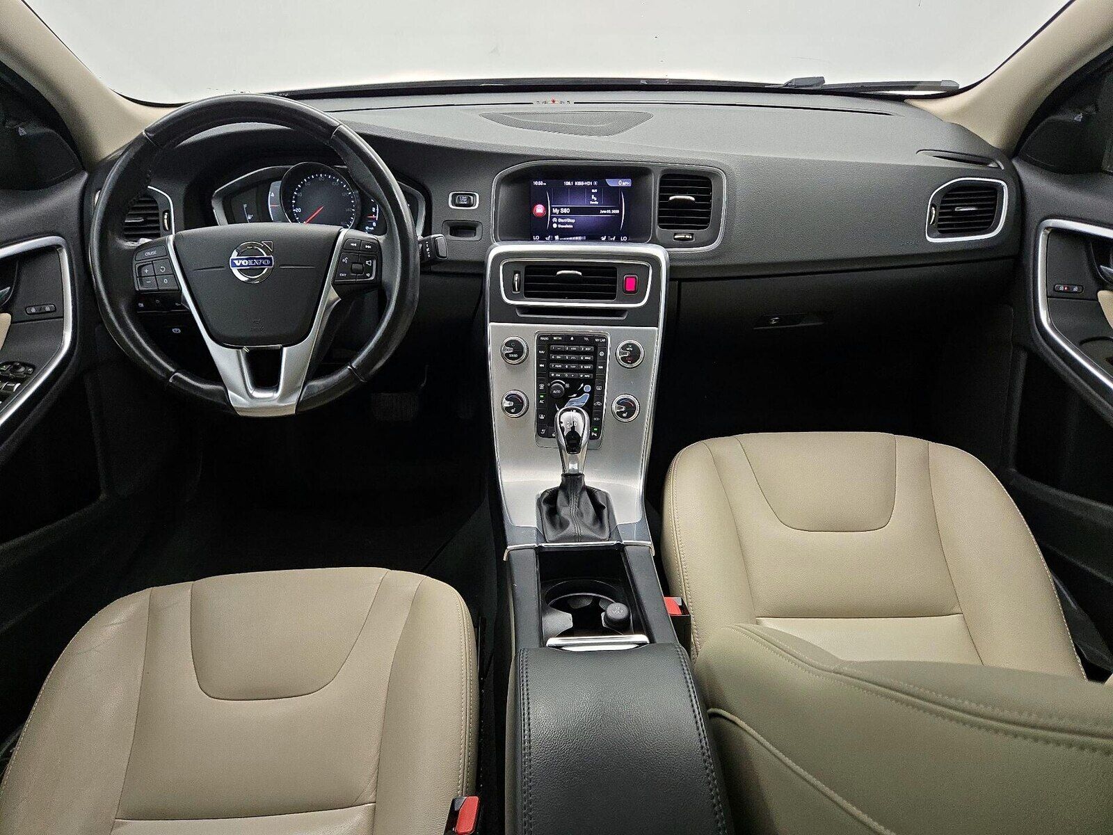 2018 VOLVO S60