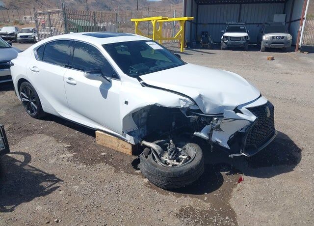 2024 LEXUS IS