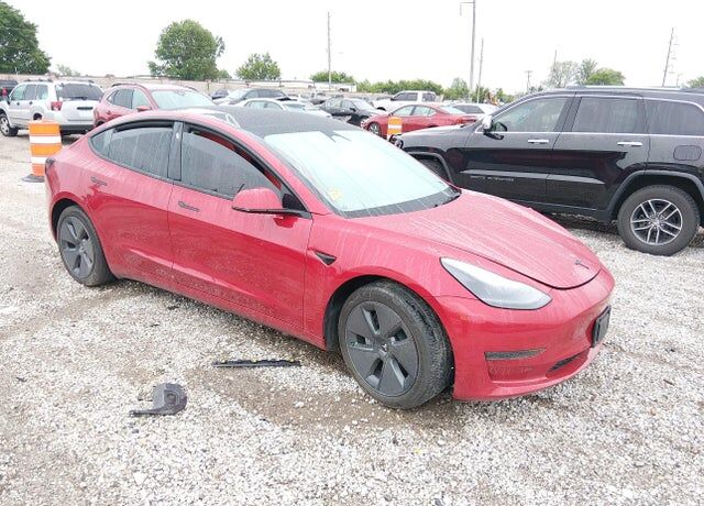 2022 TESLA Model 3