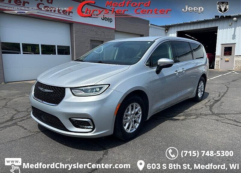 2023 CHRYSLER Pacifica