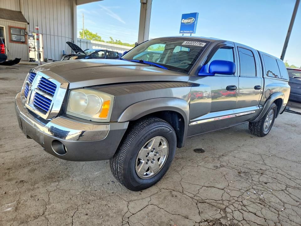 2005 DODGE Dakota