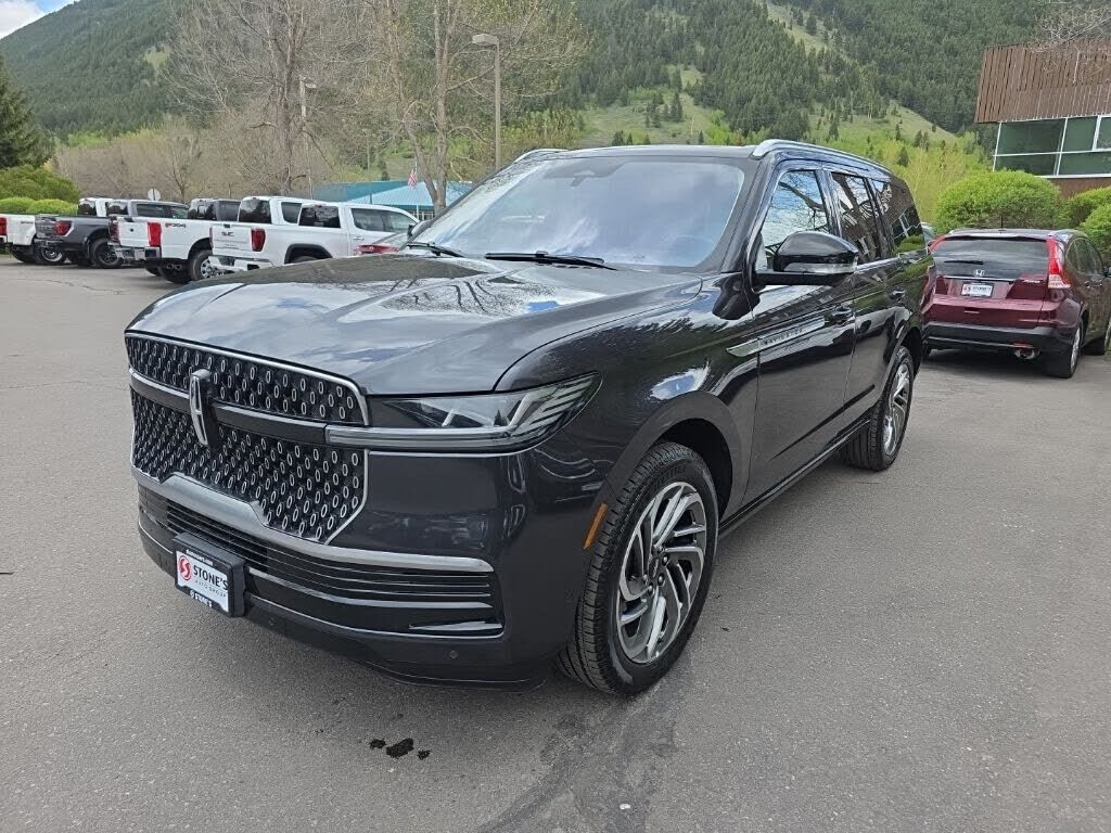 2025 LINCOLN Navigator