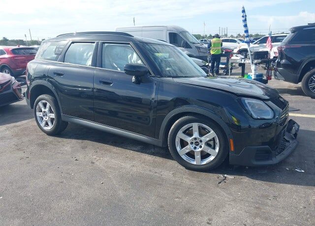 2025 MINI Countryman