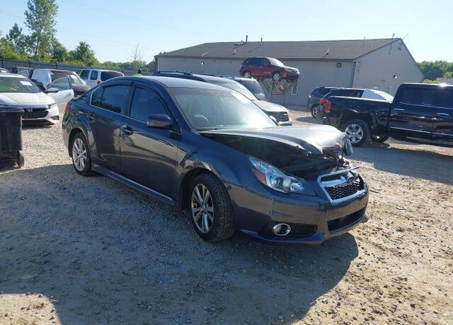 2014 SUBARU Legacy