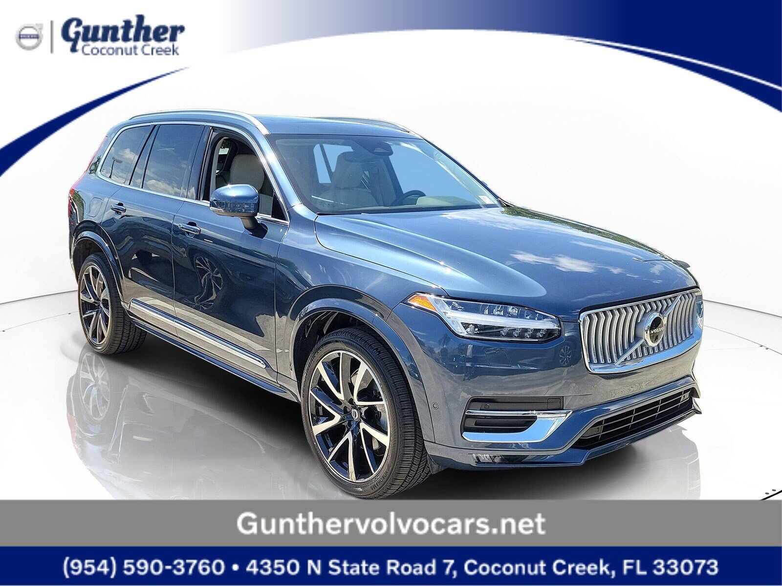 2023 VOLVO XC90