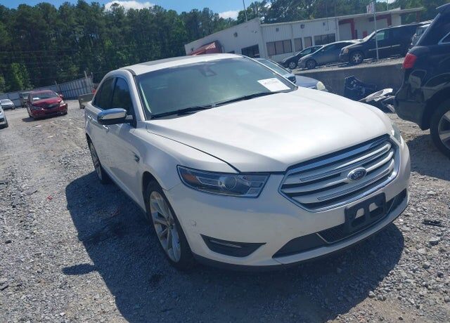 2017 FORD Taurus