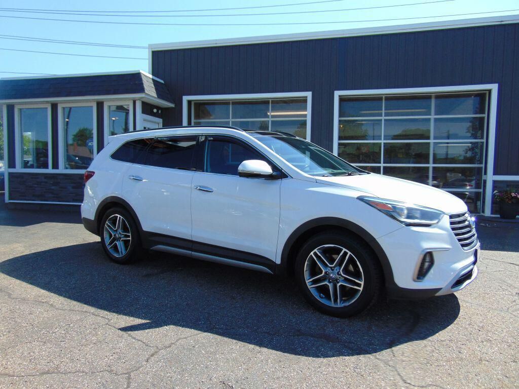 2017 HYUNDAI Santa Fe