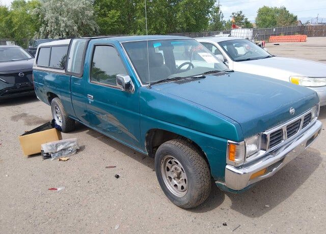 1995 NISSAN Pickup