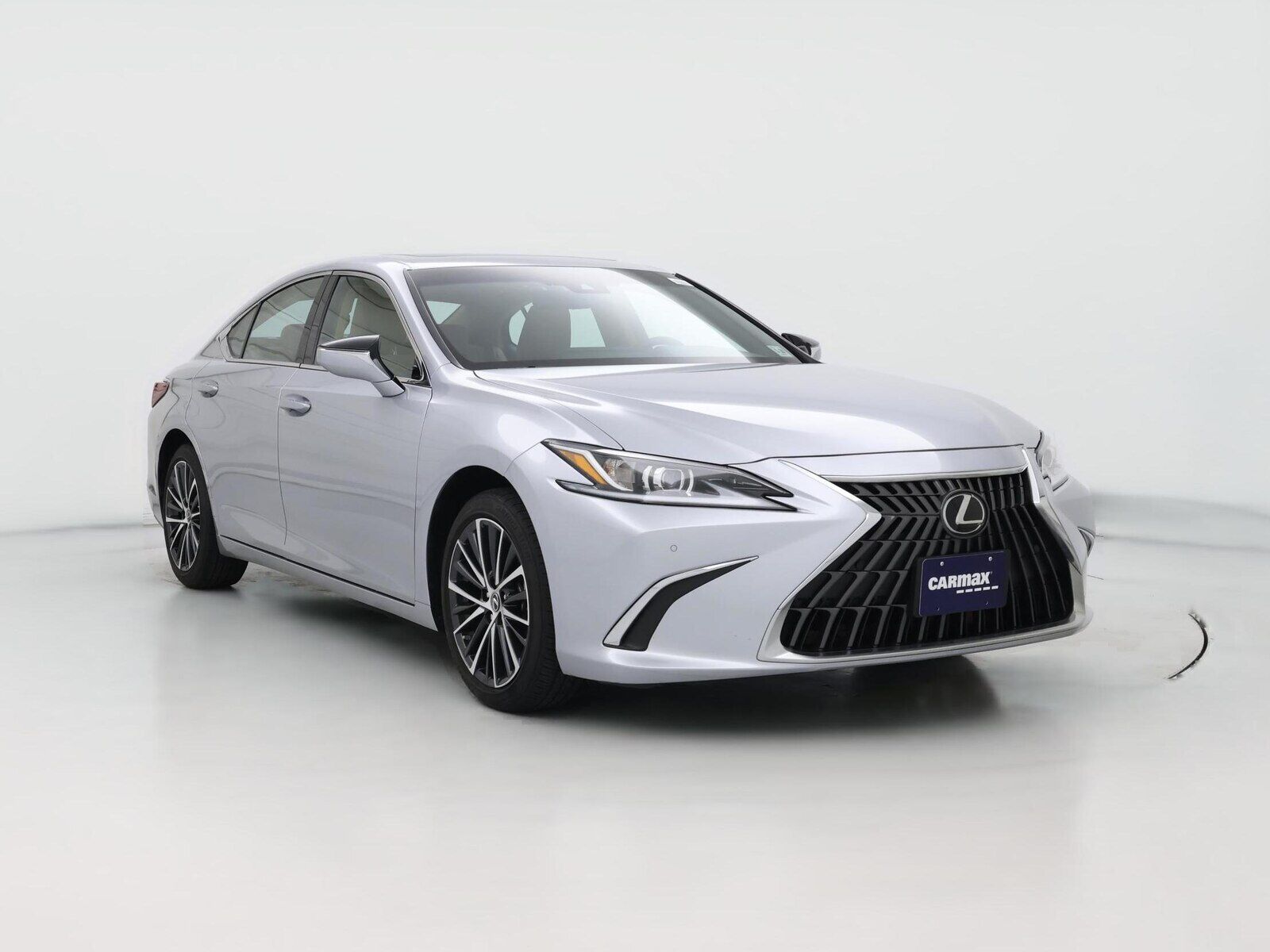2024 LEXUS ES