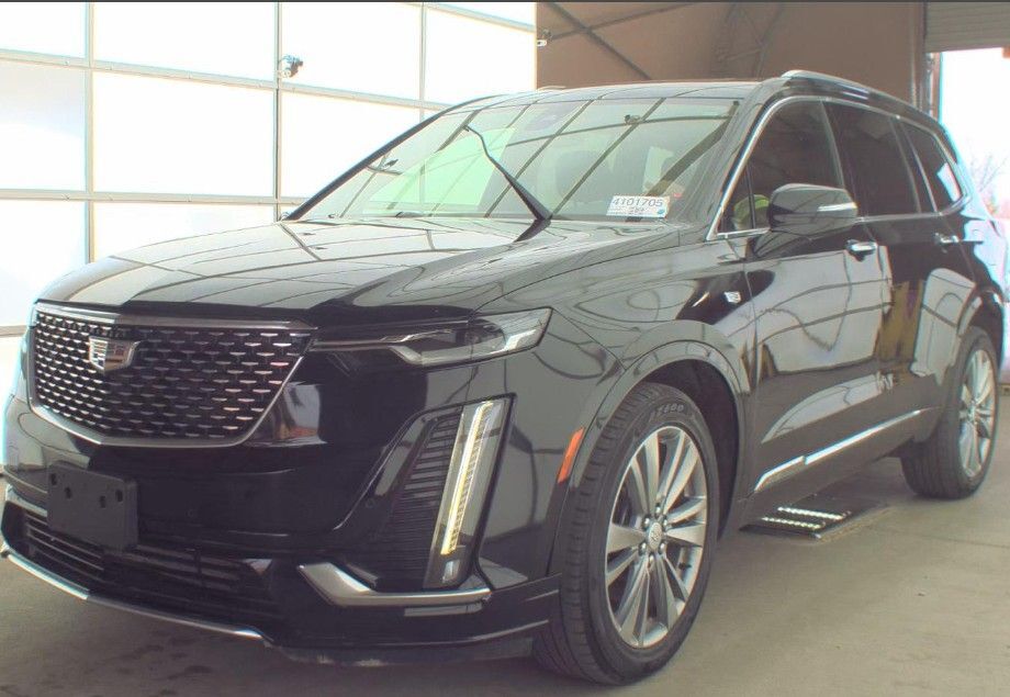2023 CADILLAC XT6