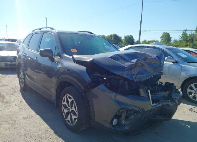 2021 SUBARU Forester