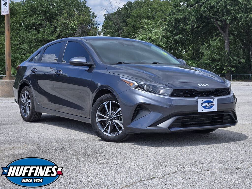 2024 KIA Forte
