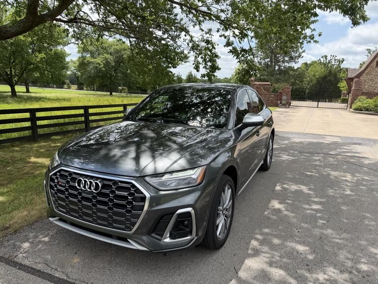 2022 AUDI SQ5