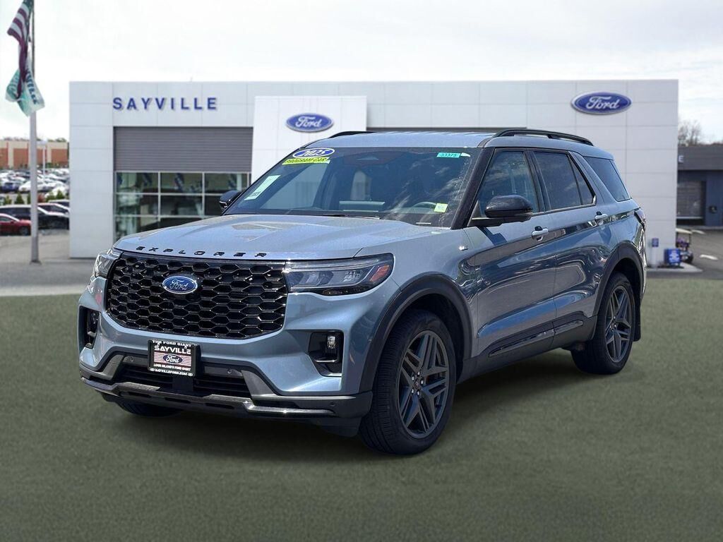 2025 FORD Explorer
