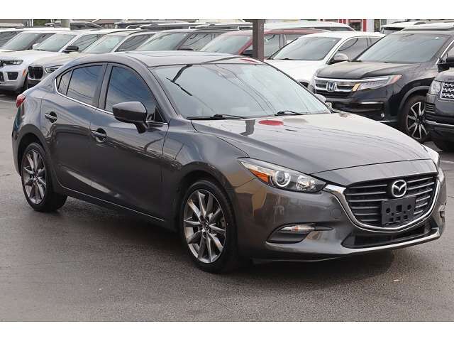 2018 MAZDA Mazda3