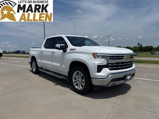 2024 CHEVROLET Silverado